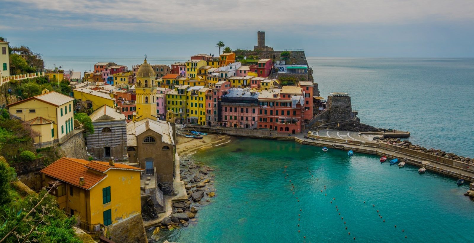 #htmlcaption3 Bireysel ve grup gezginlere kişiselleştirilmiş seyahat planlama hizmeti sunarken yüksek müşteri memnuniyeti ve güvenilir rehberlik anlayışını ön planda tutar.